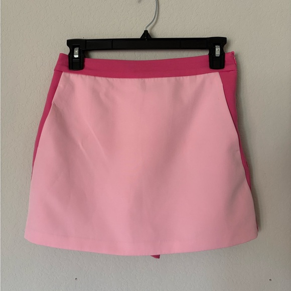 English Factory Dresses & Skirts - English Factory Pink ColorBlock High Rise Skort